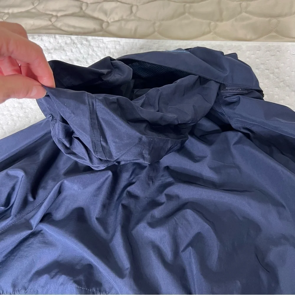 ! Eddie Bauer Wind Jacket
